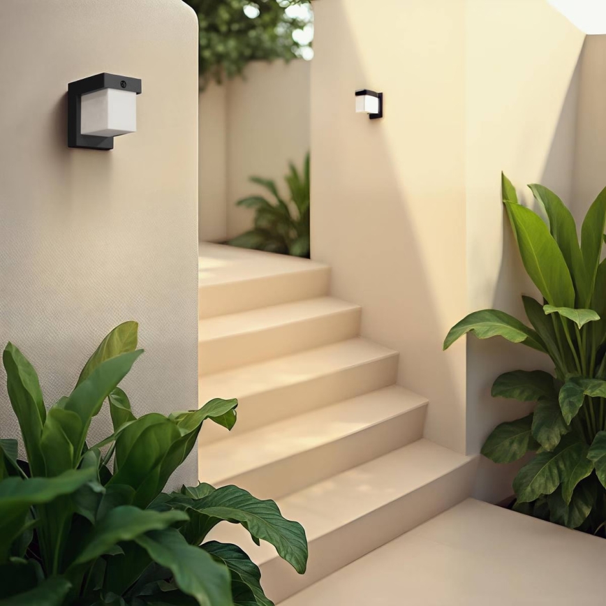 Hesperide - Applique murale solaire LED avec détecteur de mouvement MULTY LED/3,7 V 2600 mAh IP65 anthracite