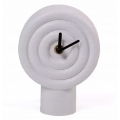 Horloge de table en céramique 16 cm, blanche, fonctionne avec 1 pile AA