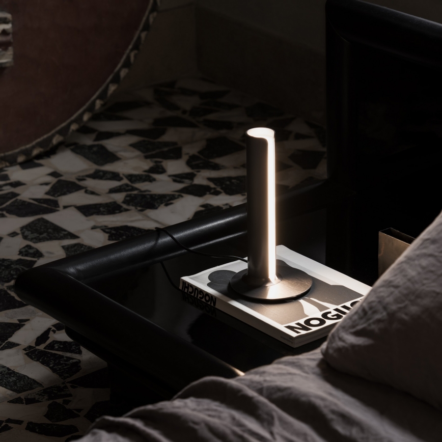 Ideal Lux - Lampe de table LED à intensité variable DORICA LED/8W/230V IRC 90 noire