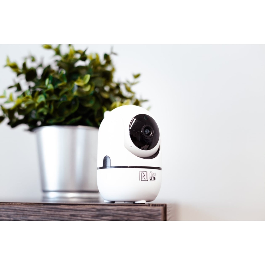 Immax 07701L - Caméra d'intérieur VALL-I NEO LITE Smart P/T HD 2MP 1080p, Wi-Fi Tuya