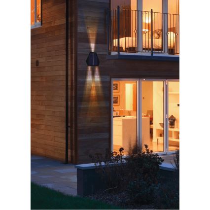 Applique murale solaire avec détecteur LED/2W/5V IP54 1300 mAh