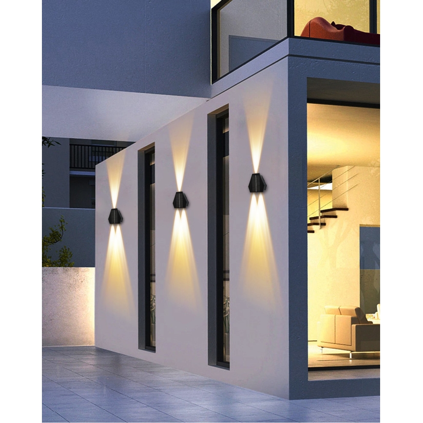 Applique murale solaire avec détecteur LED/2W/5V IP54 1300 mAh