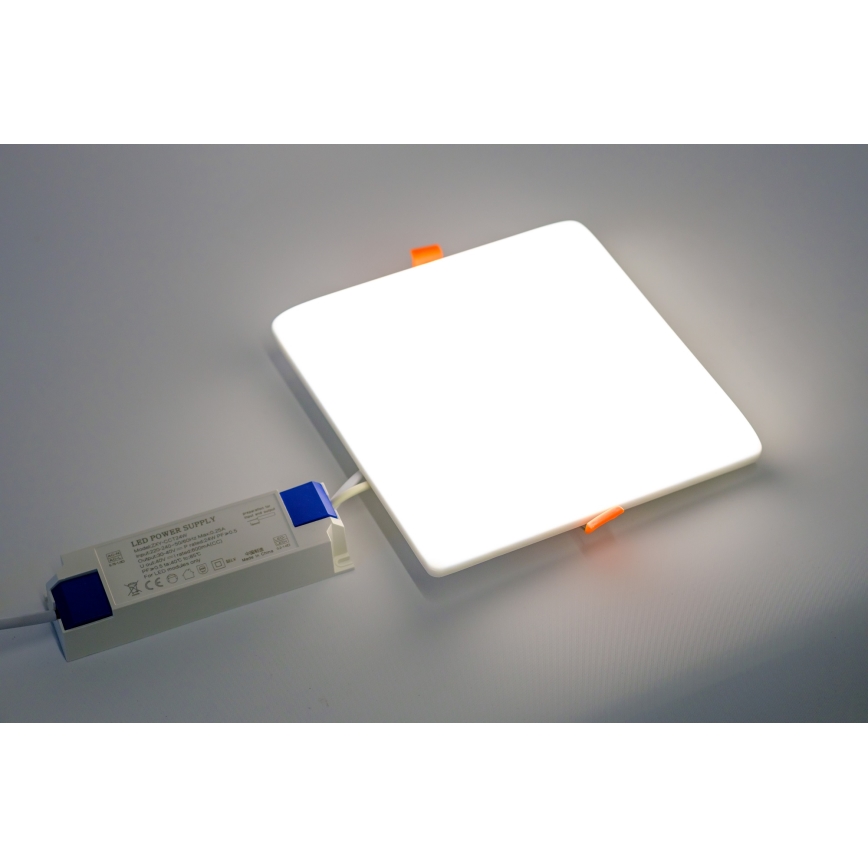 Immax NEO 07110KD - Lot 3x Luminaire encastré de salle de bain PRACTICO LED/24W/230V Tuya IP44 à intensité variable + télécommande