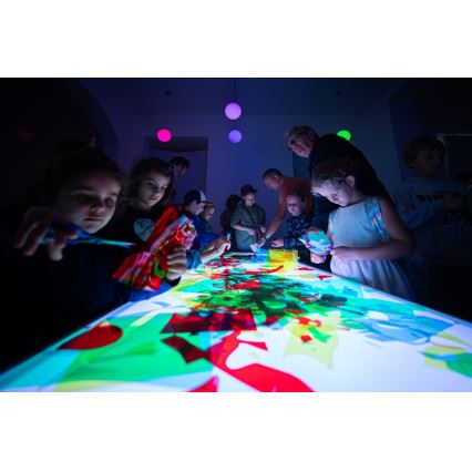 Immax NEO 07745CDO - Pack de 3 ampoules LED RGB+CCT dimmables E14/6W/230V Wi‑Fi + télécommande