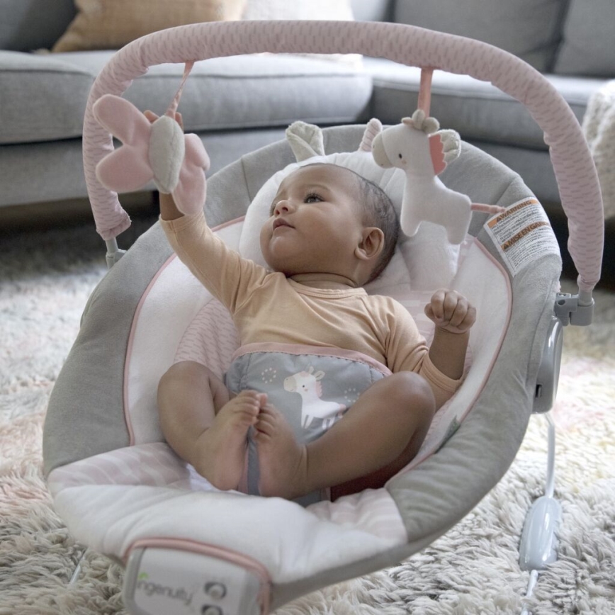Ingenuity - Transat bébé vibrant avec mélodie FLORA THE UNICORN 3xC