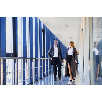 Plafonnier LED avec détecteur de mouvement et détecteur crépusculaire FOGLER LED/17W/230V Ø 33 cm