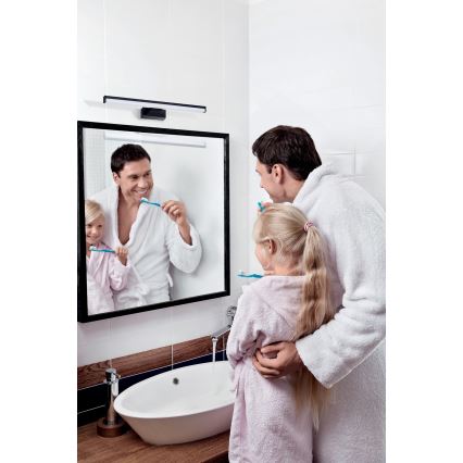 Éclairage miroir de salle de bain ASTIM LED/8W/230V IP44 noir