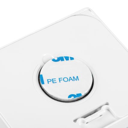 Luminaire encastrable LED avec détecteur de mouvement et capteur crépusculaire IRS LED/0,3W/3xAAA IP54 blanc