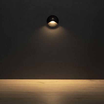Luminaire LED pour escalier avec détecteur de mouvement et crépusculaire EXIN LED/2,5W/230V 3000K IP65 noir rond