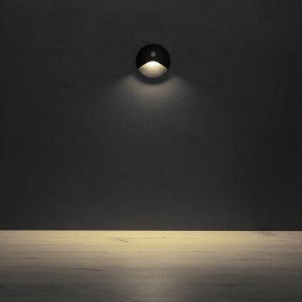 Applique LED pour escalier avec détecteur de mouvement et détecteur crépusculaire EXIN LED/2,5W/230V 4000K IP65 noire, ronde