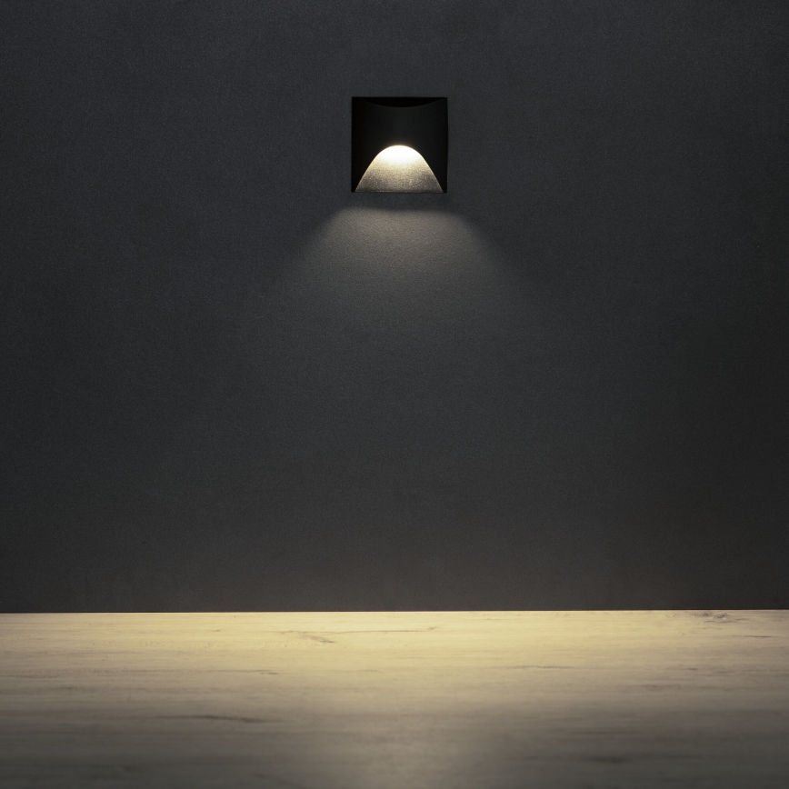 Applique d'escalier EXIN LED/2,5W/230V 4000K IP65 noire carrée