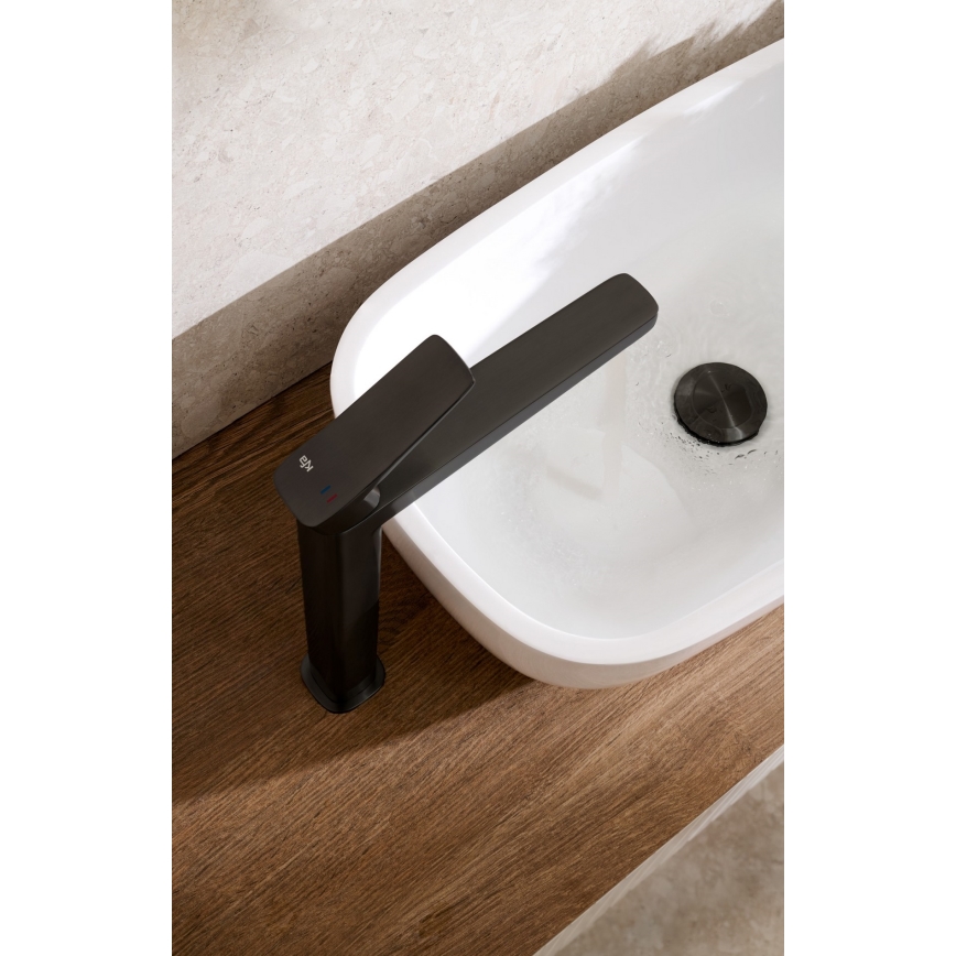 KFA Armatura 4522-825-81 - Mitigeur pour lavabo + bonde MALAGA 17 cm noir