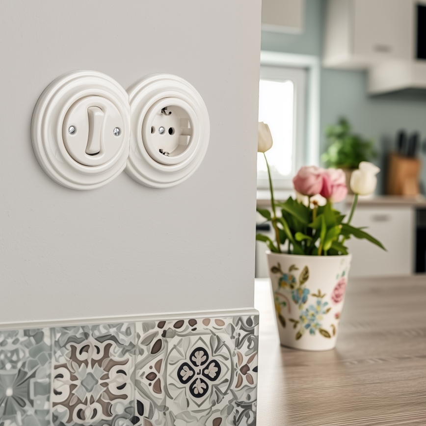 Kliklap - Interrupteur unipolaire rétro n°1 et prise SCHUKO 230 V avec cadre, beige