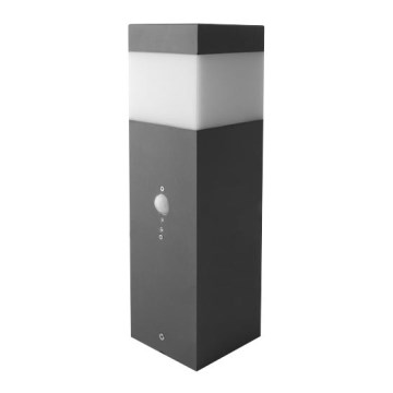 Lampe extérieure GARD à détecteur de mouvement avec prise intégrée 1xE14/60W/230V IP44