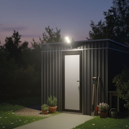 Lampe solaire LED de rue à intensité réglable avec capteur VENICE LED/50W/3,2V 4000 mAh IP65 noire + télécommande