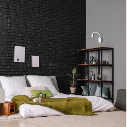 Lampe murale LED flexible avec port USB BASE LED/8W+LED/2W/230V blanc/argenté