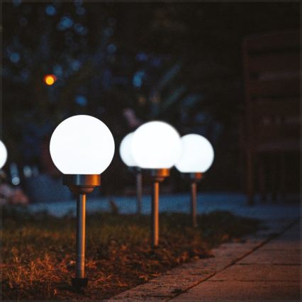 Lampe solaire SPHERE à LED avec capteur — 1,2 V, 4000 K, IP44, 200 mAh, Ø 20 cm