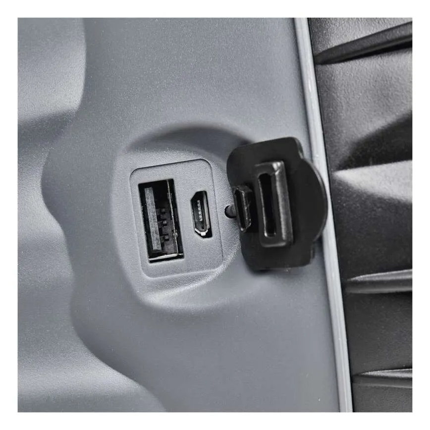 Lampe torche LED rechargeable 3,7V 4000 mAh