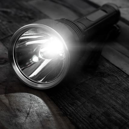 Lampe torche rechargeable à intensité variable LED/20 W/5 V IPX5 1570 brillant 8400 mAh