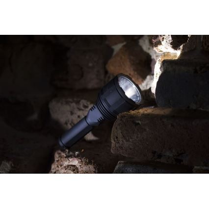 Lampe torche rechargeable à intensité variable LED/30 W/5 V IPX7 3000 brillant 4200 mAh