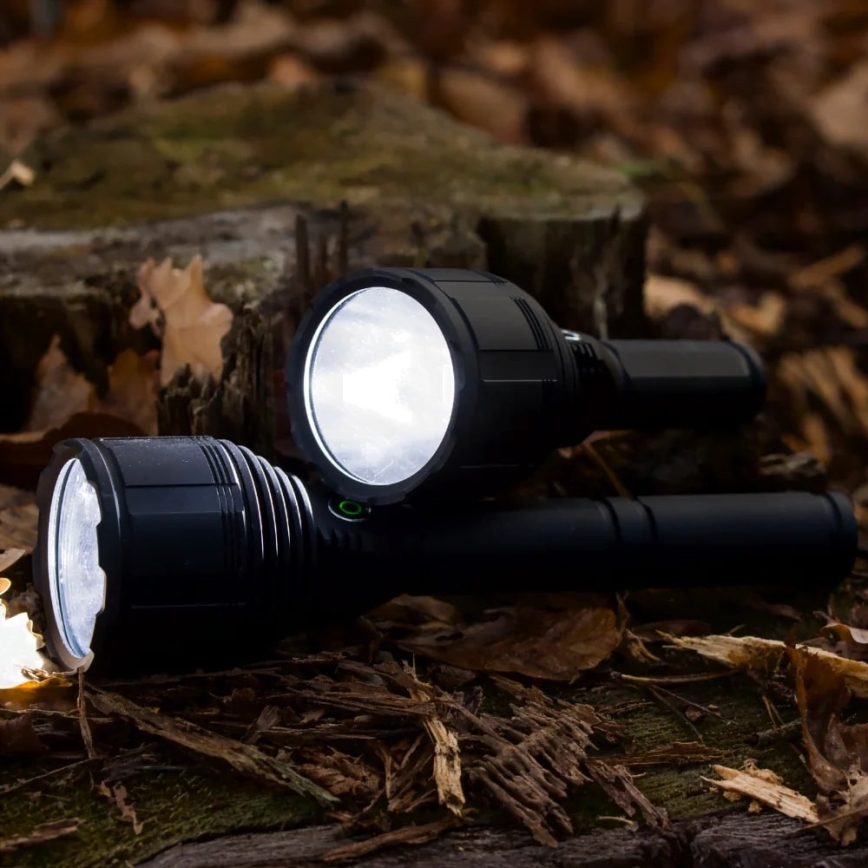 Lampe torche rechargeable à intensité variable LED/30 W/5 V IPX7 3000 brillant 8400 mAh
