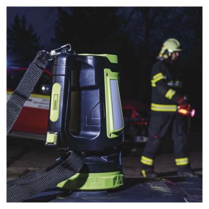 Lampe torche rechargeable LED/3,7V IP44 850 lm 8000mAh