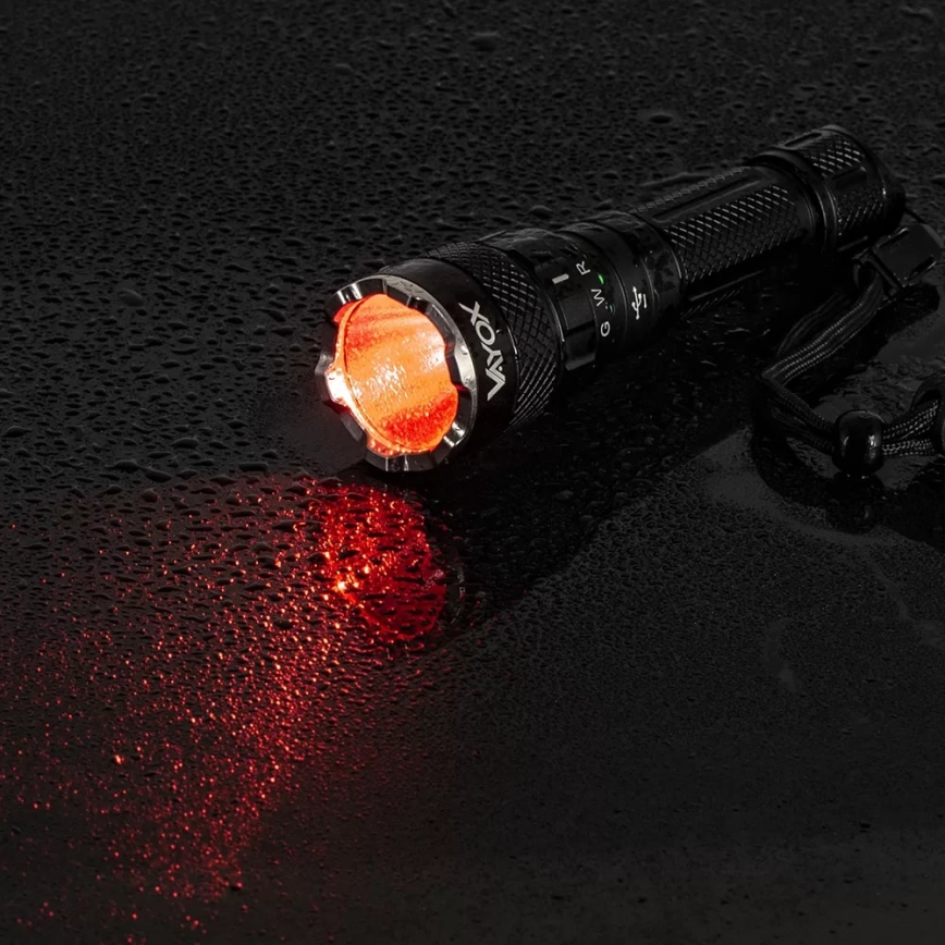 Lampe torche RGBW à intensité variable et rechargeable LED/15W/5V IP66 1500 brillant 2000 mAh