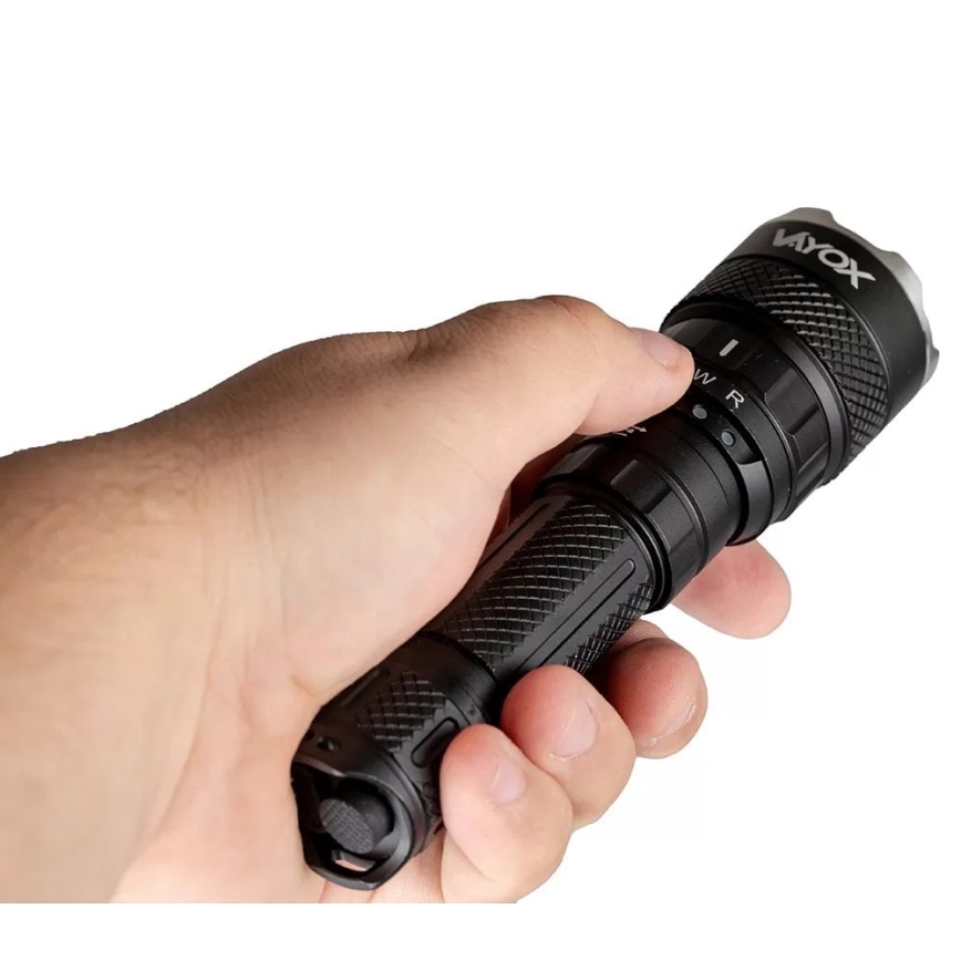 Lampe torche RGBW à intensité variable et rechargeable LED/15W/5V IP66 1500 brillant 2000 mAh
