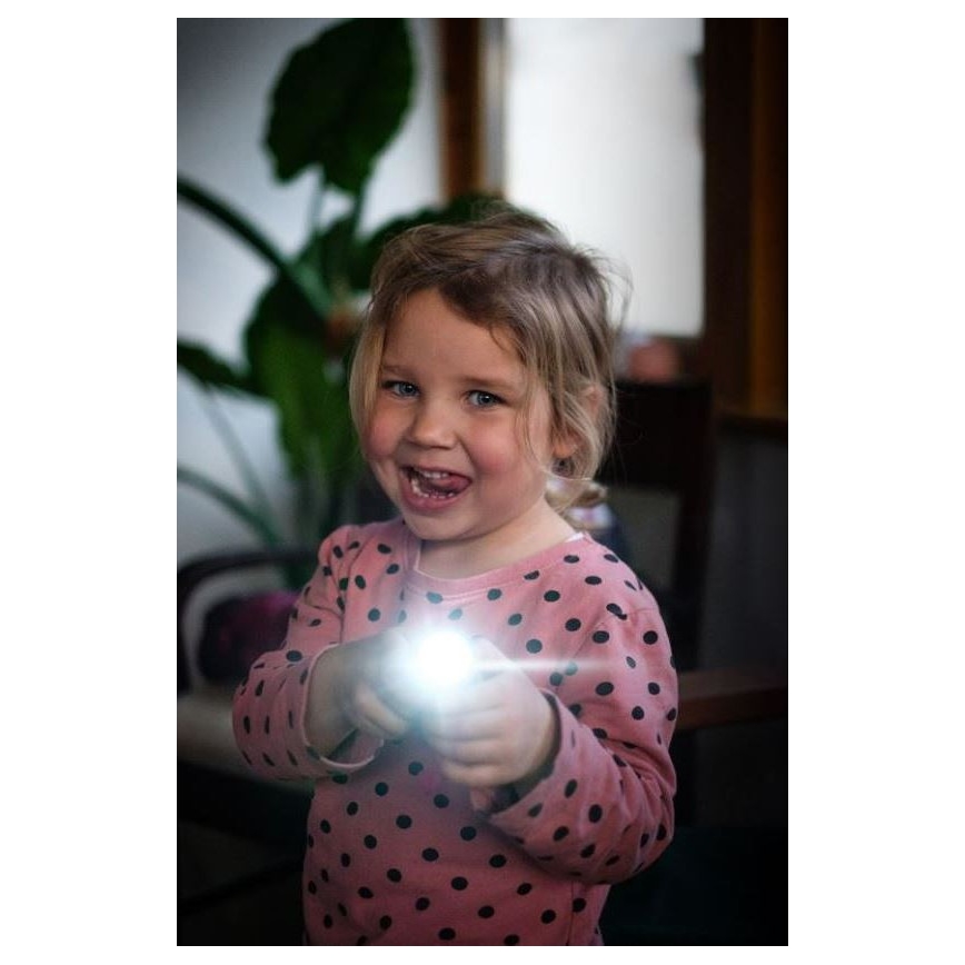 Ledlenser KIDBEAM4 RAINBOW - lampe de poche pour enfants à luminosité réglable LED/2xAAA IP44 violette