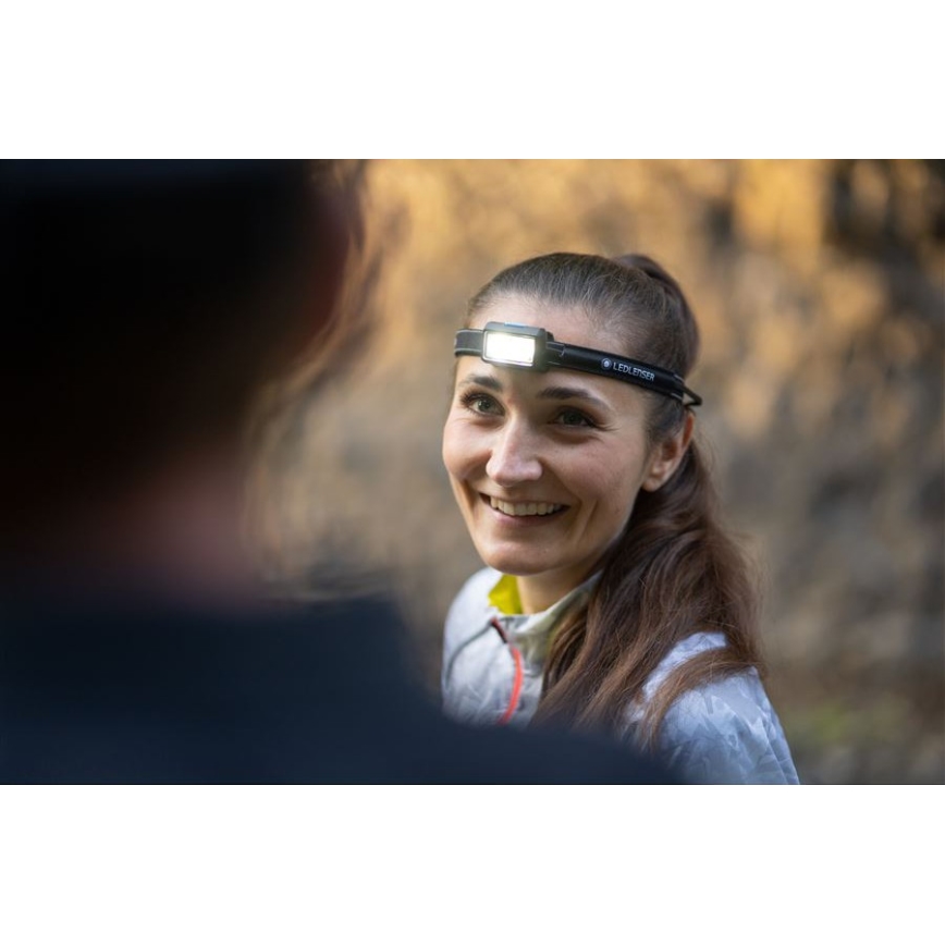 Ledlenser NEO5R - lampe frontale rechargeable LED à intensité réglable / 1800 mAh IP54 600 lm 35 h bleu