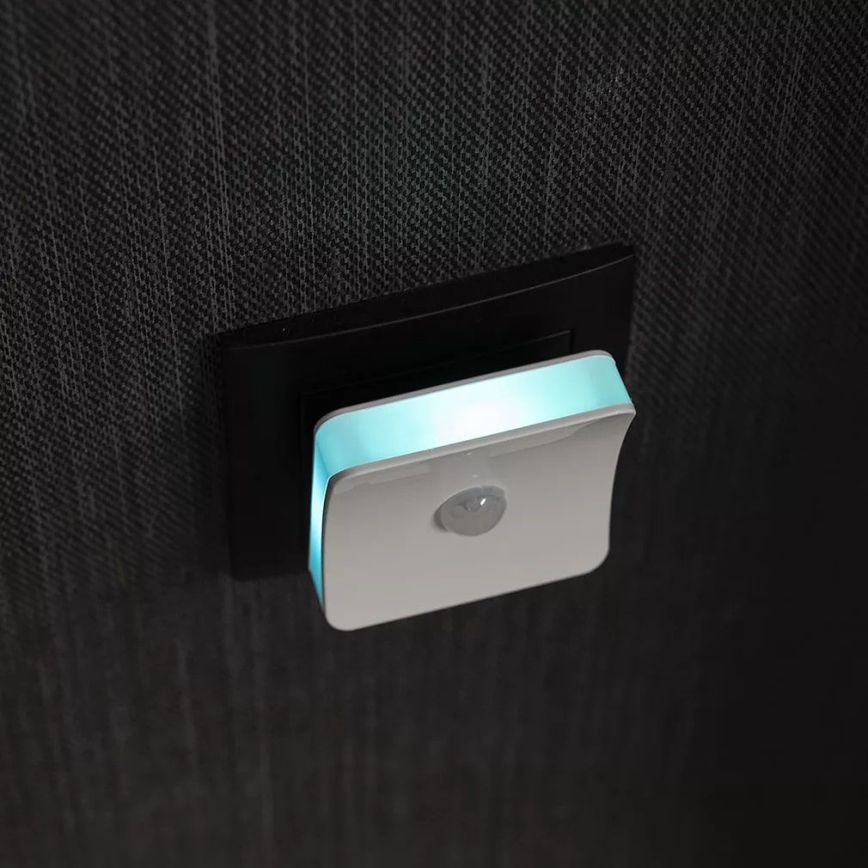 Ledvance - Lumière d'orientation sur prise avec détecteur RGB LUNETTA LED/0,3W/230