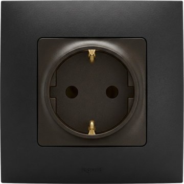 Legrand - Prise domestique avec cadre SCHUKO 250 V/16 A NILOE noire