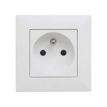 Legrand - Prise électrique domestique avec enjoliveur NILOE STEP 250 V blanche