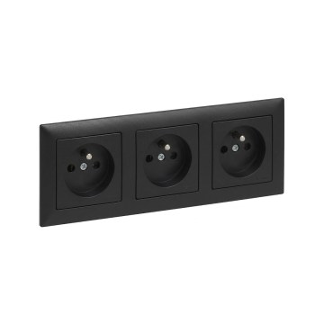 Legrand - Prise murale triple pour usage domestique avec cadre SUNO 250V noire