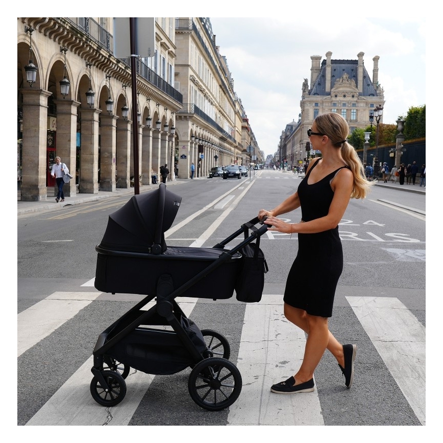 Lionelo - Poussette combinée 3-en-1 LAYLA Noir Onyx