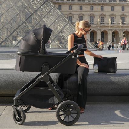 Lionelo - Poussette combinée 3-en-1 LAYLA Noir Onyx