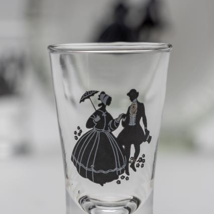 Lot 1x bouteille en verre et 2x verre à shot transparent avec un motif de danse