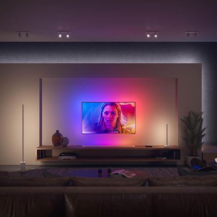 LOT - Ruban RGBW à intensité variable Philips Hue WHITE AND COLOR AMBIANCE 2m LED/20W/230V + 4x Ampoule à intensité variable Philips A60 E27/6,5W/230V 2000-6500K