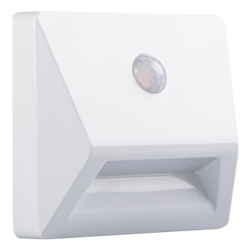 Luminaire encastrable LED avec détecteur de mouvement et capteur crépusculaire IRS LED/0,3W/3xAAA IP54 blanc