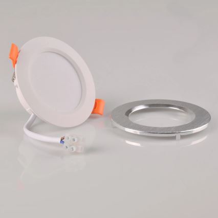 Luminaire encastré LED ZOE LED/4,8W/230V argenté