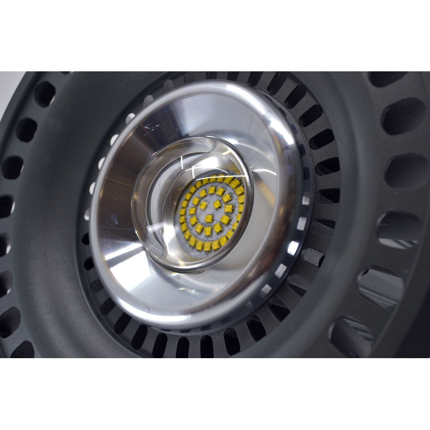 Luminaire industriel High Bay CREE CHIP LED/150W/230V 120° IP44