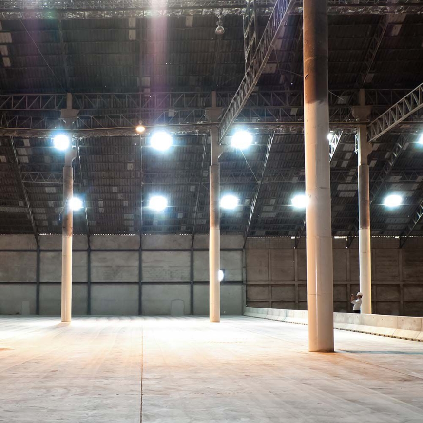 Luminaire industriel High Bay LED/100W/230V 4000K IP65