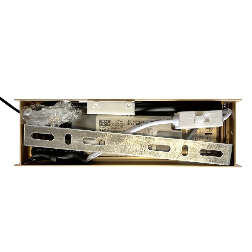 Lustre LED suspendu sur câble LINEA LED/36W/230V 3000/4000/5700K IRC 90 doré