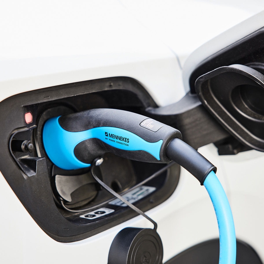 Mennekes - Câble de charge pour voiture électrique type 2 7,5m 7,4kW 32A IP44