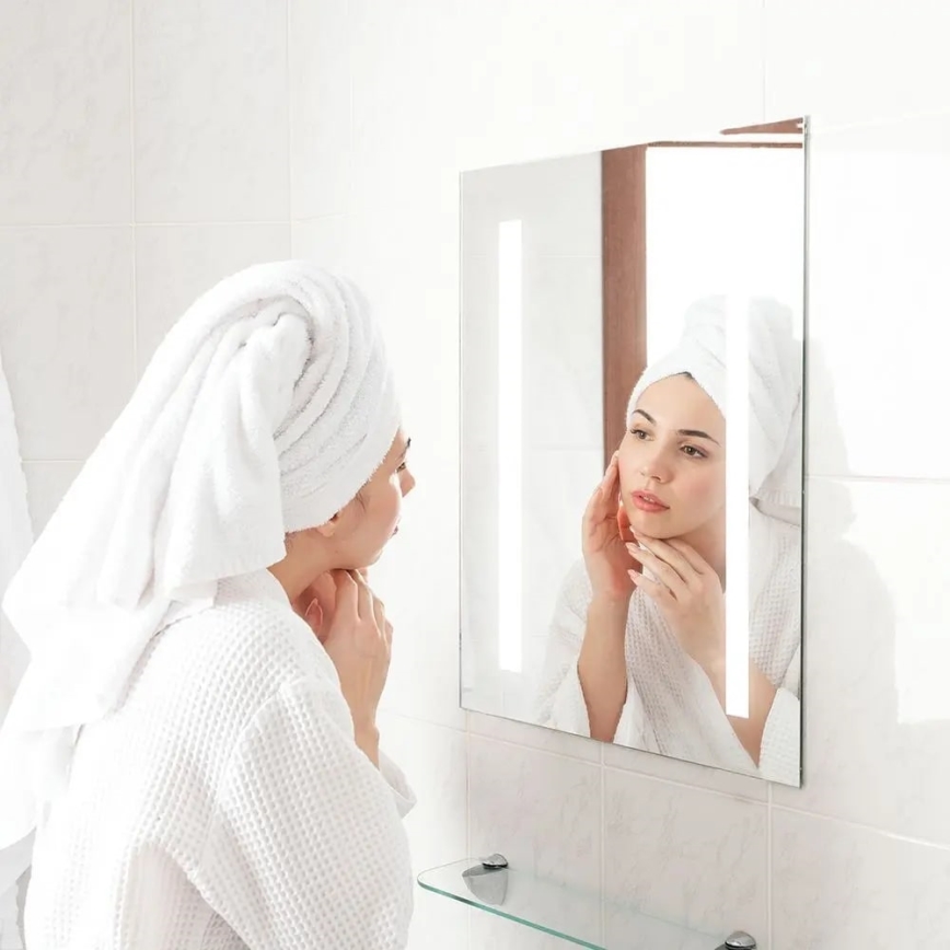 Miroir de salle de bain rétro-éclairé LED LED/30W/230V IP44 80x60 cm
