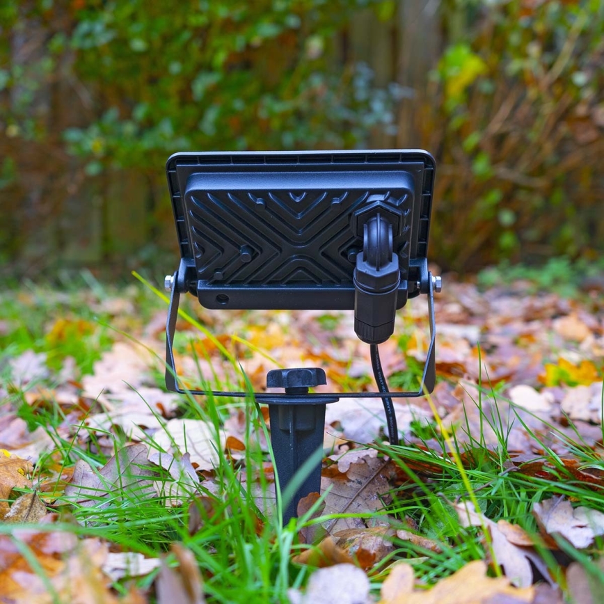 Projecteur LED RGBW dimmable SmartLife LED/20W/230V Wi-Fi IP65 2700-6500K