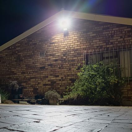 Projecteur LED dimmable avec détecteur de mouvement SmartLife LED/20W/230V 3000-6500K IP44 Wi-Fi