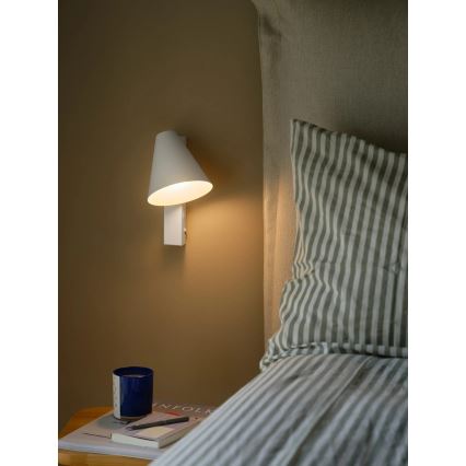 Nordlux - Applique murale avec port USB WILMER 1xE14/40W/230V blanche