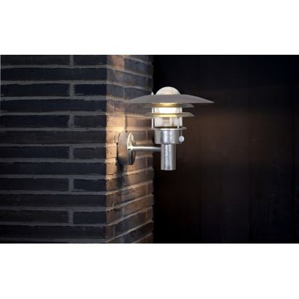 Nordlux - Applique murale d'extérieur avec détecteur LONSTRUP 1xE27/60W/230V IP44 argentée