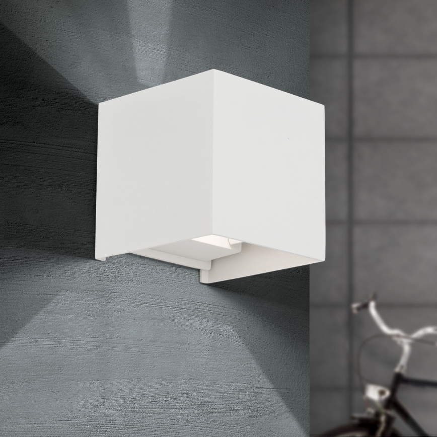 Applique murale extérieure CUBE 2xLED/3W/230V IP54 blanc